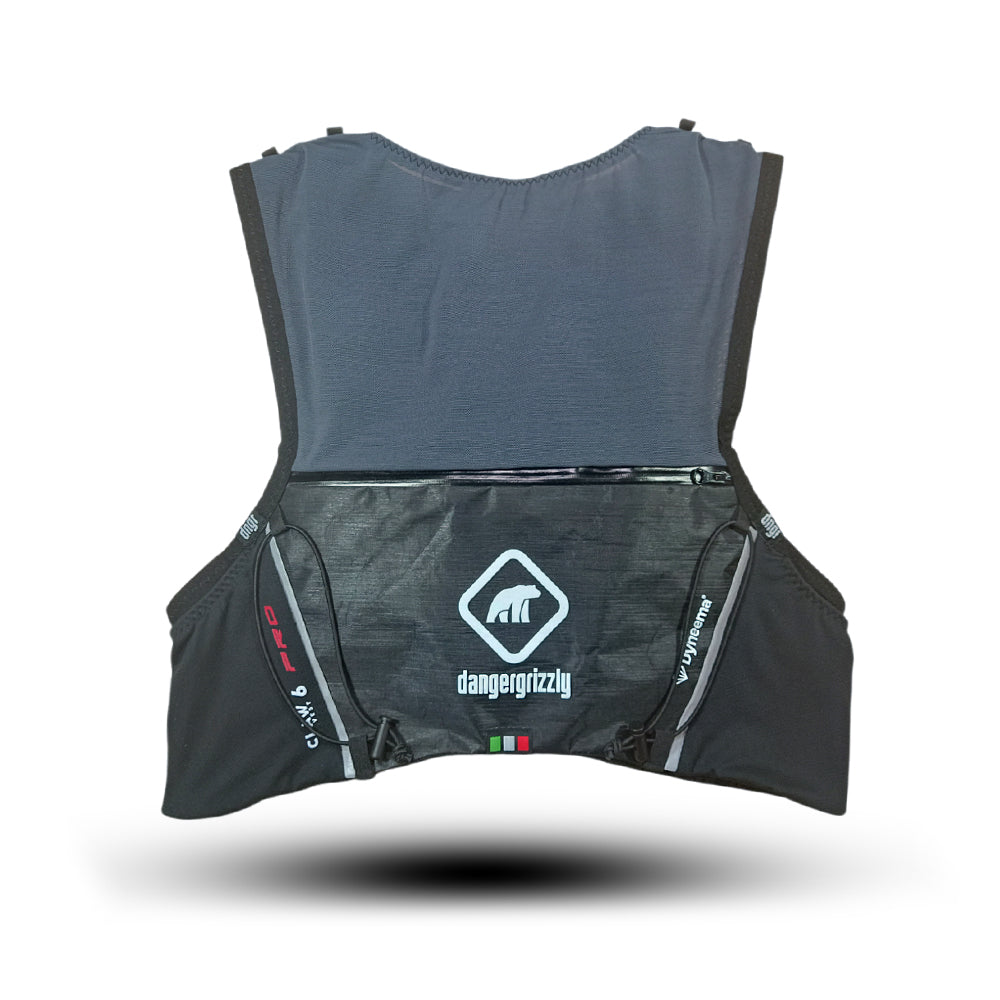 Claw 6L PRO Vest - TITANIUM/BLACK with Black Dyneema Pocket